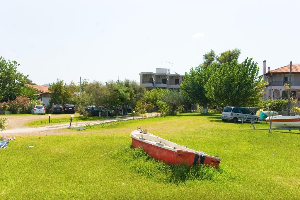 Apartments Skardoutsou Ajókambosz Kültér fotó